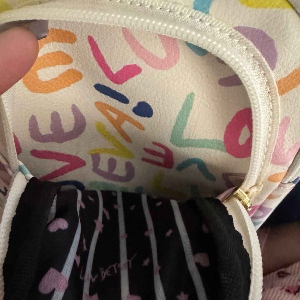 Luv Betsey Johnson LOVE Print Sling Backpack Crossbody Bag Colorful Purse NWT - Picture 7 of 7